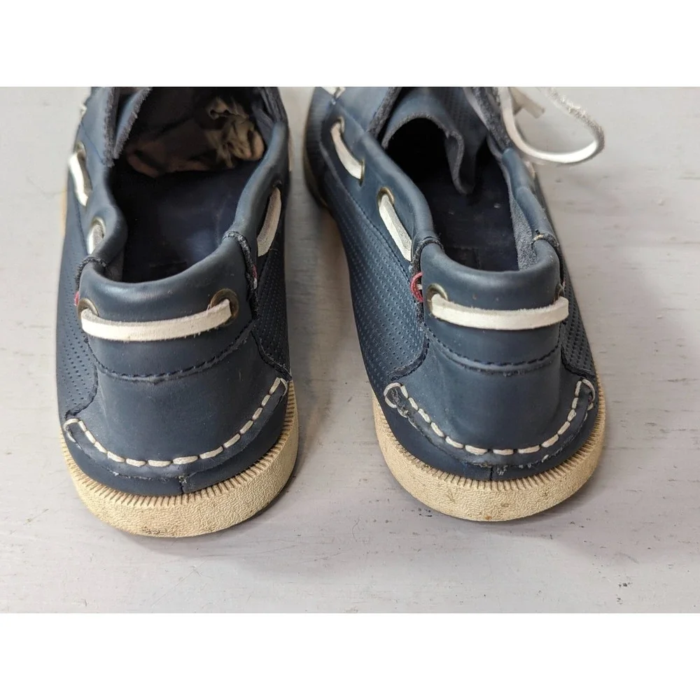 Tommy Hilfiger Boat Shoes Sz 9.5 Blue‎ Leather Casual Lace Up Non Marking Bowman